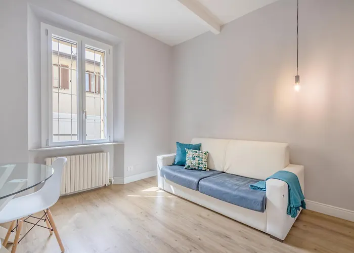 Daire Viaemilia 2 Min Dal Centro, 4 Persone, Wifi, Aria Condizionata